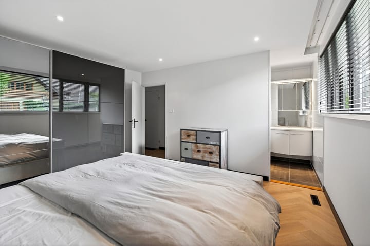 Photo 30 of Roerdomp 8