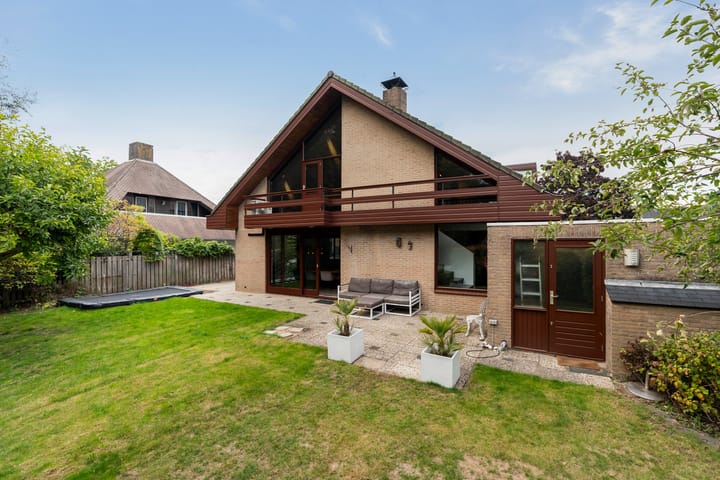 Photo 42 of Roerdomp 8