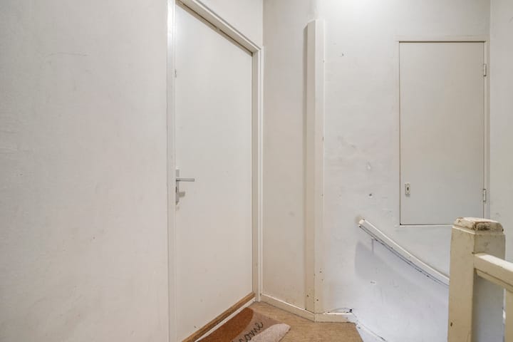 Foto 24 van Soembawastraat 69-B