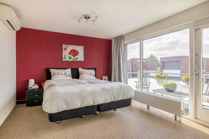 Foto 24 van Ridderspoor 5