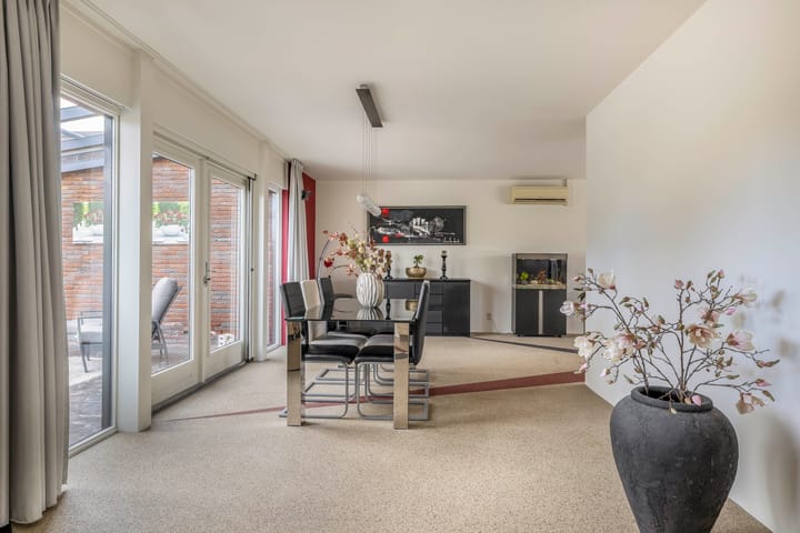 Foto 15 van Ridderspoor 5