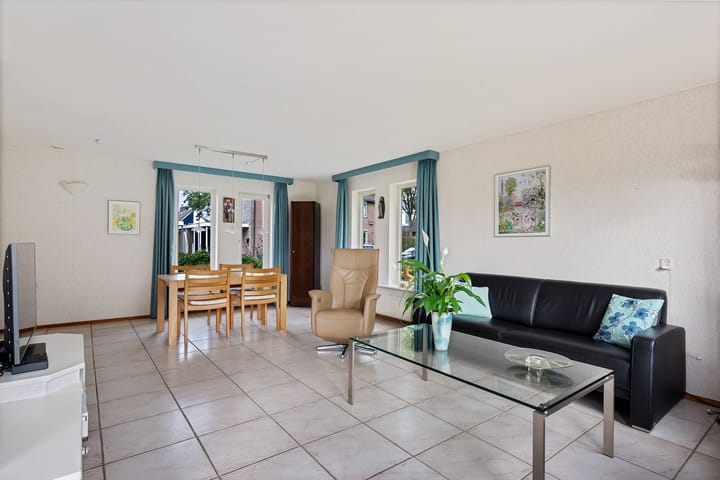 Photo 3 of Kreuzeveen 44