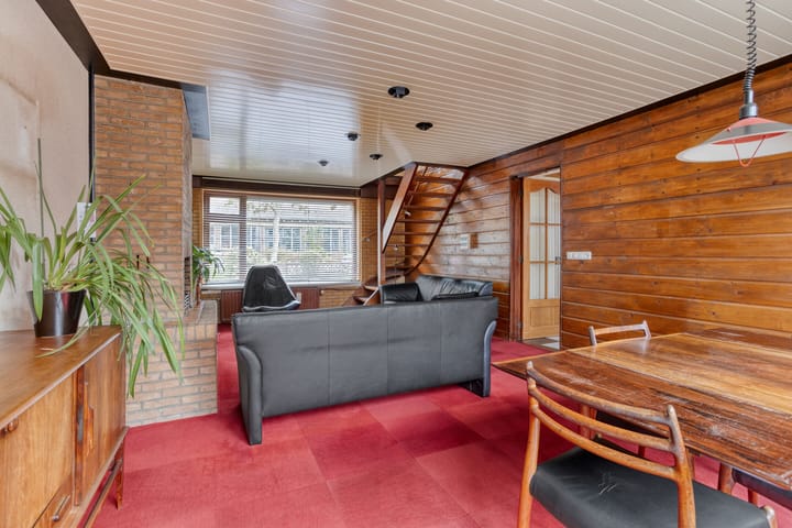 Photo 2 of Lewestraat 3