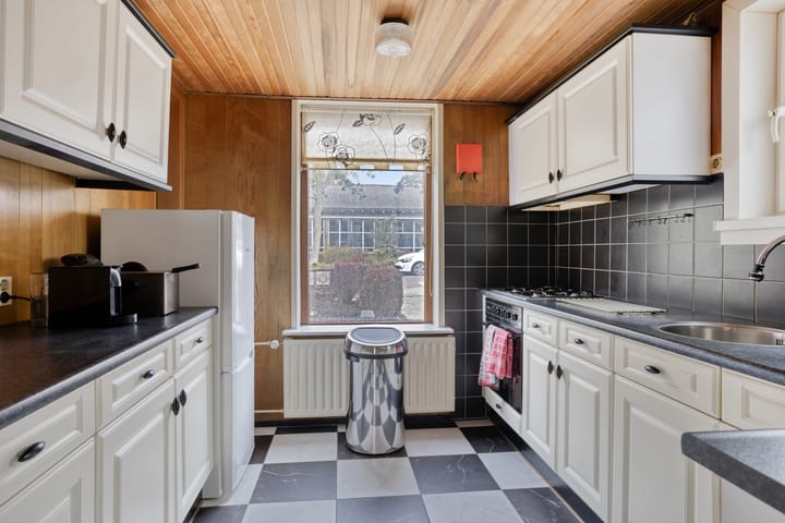 Foto 19 van Lewestraat 3