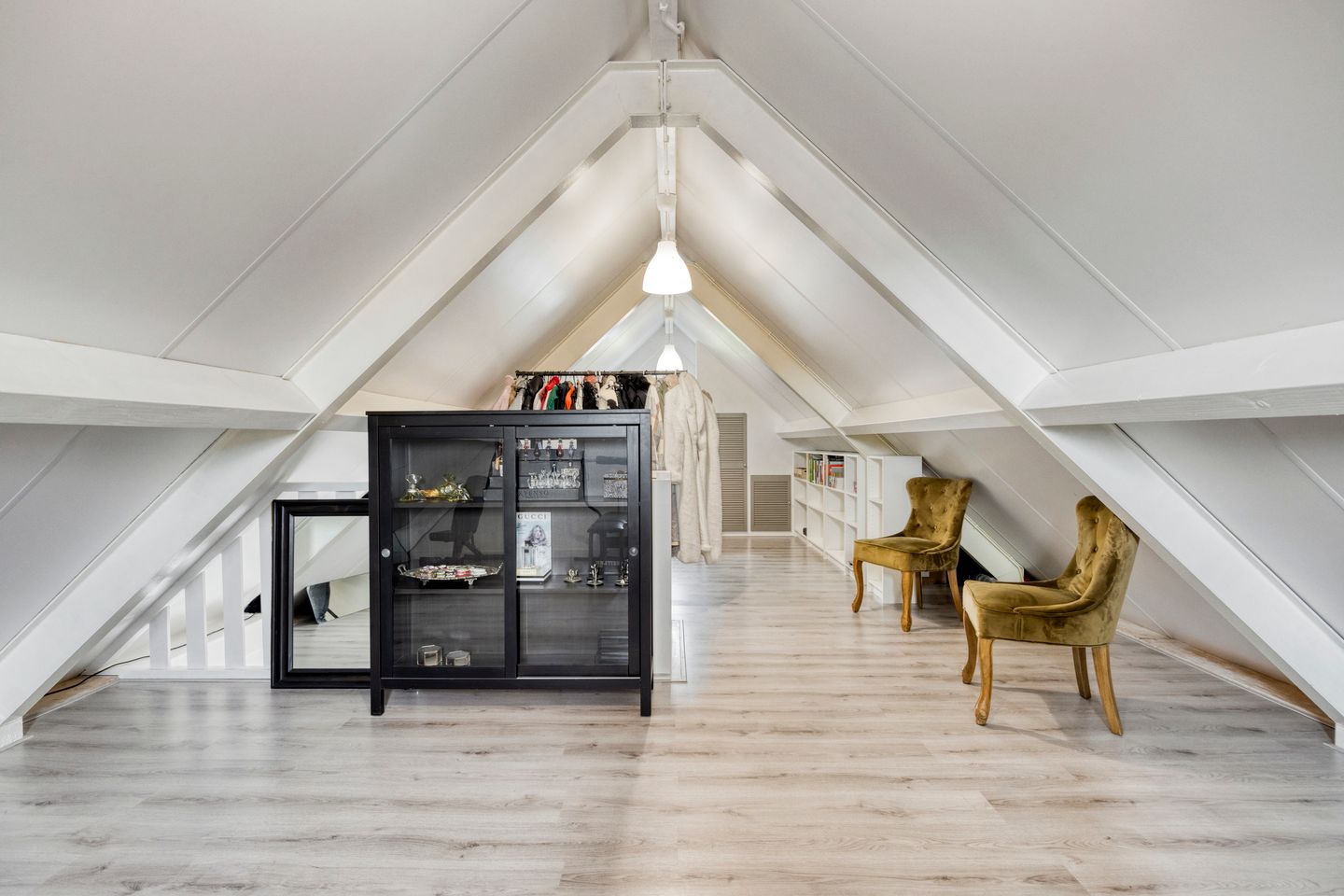 Foto 34 van Hessenbergstraat 13-B