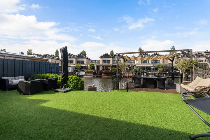 Photo 57 of Bouwlust 97