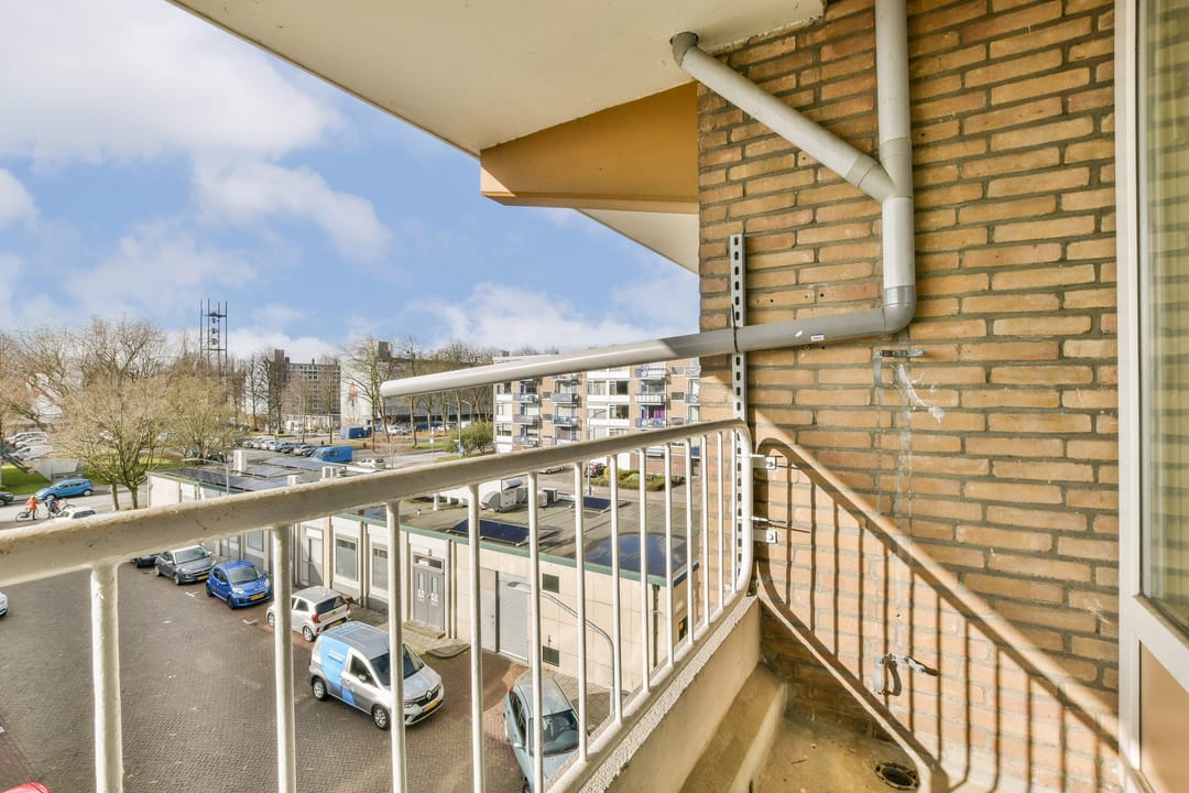 Foto 17 van Van Oldenbarneveltplein 104