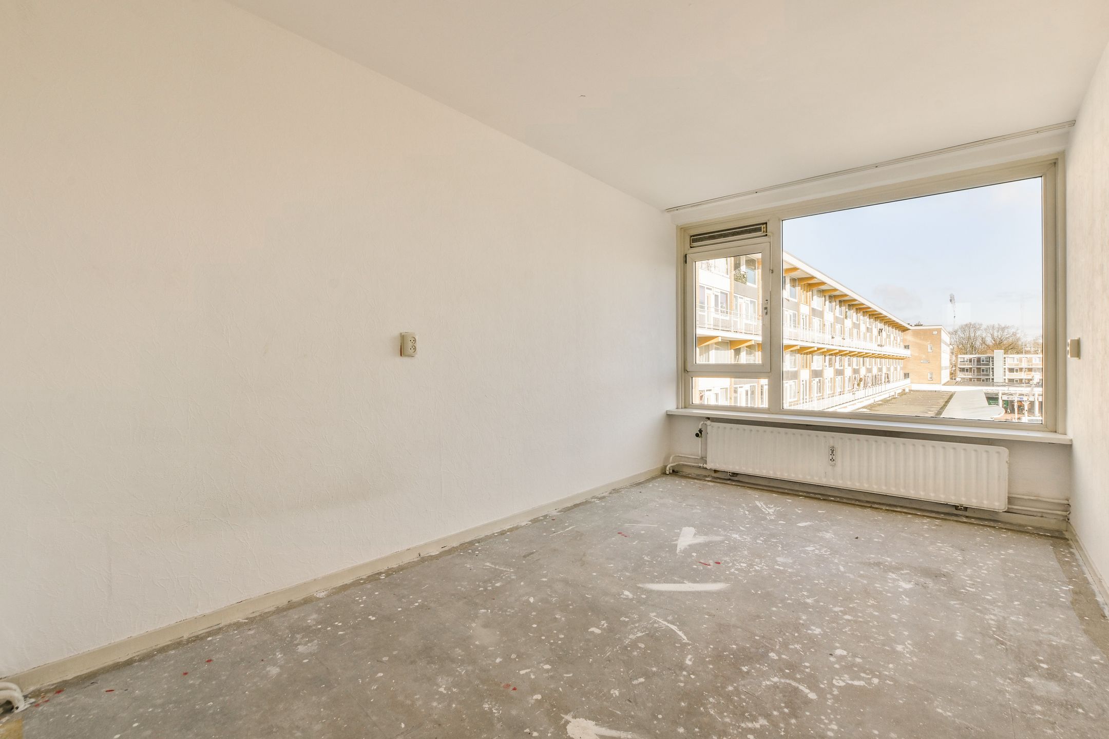 Foto 21 van Van Oldenbarneveltplein 104