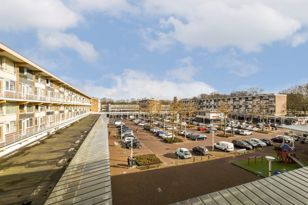 Foto 26 van Van Oldenbarneveltplein 104