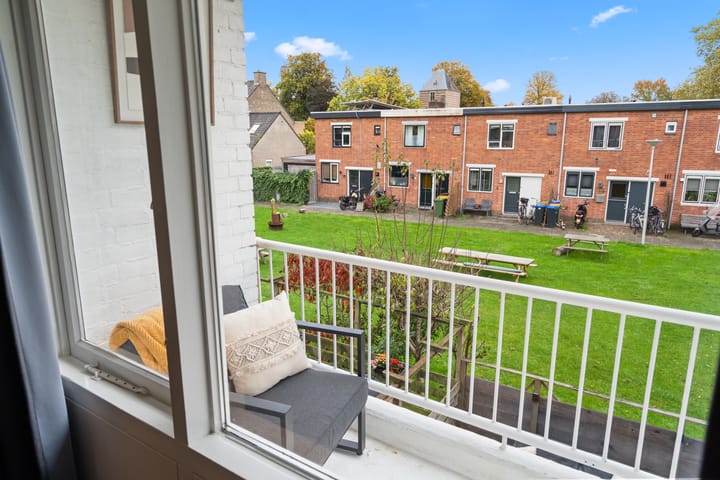 Foto 32 van Philips Willemplantsoen 9