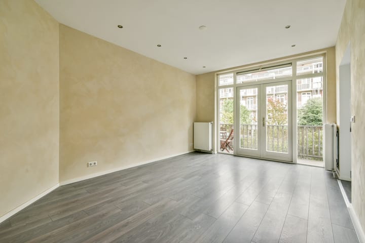 Foto 5 van Reinier Claeszenstraat 48-1