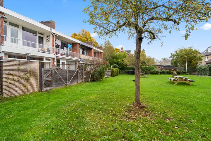 Foto 39 van Philips Willemplantsoen 9