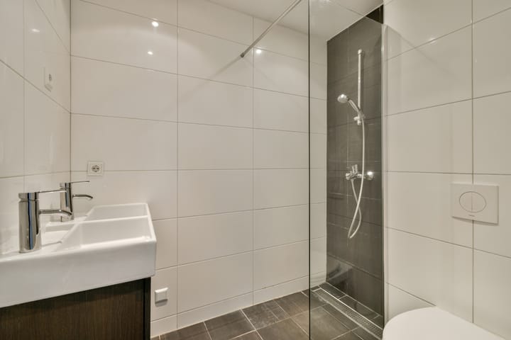 Foto 24 van Reinier Claeszenstraat 48-1