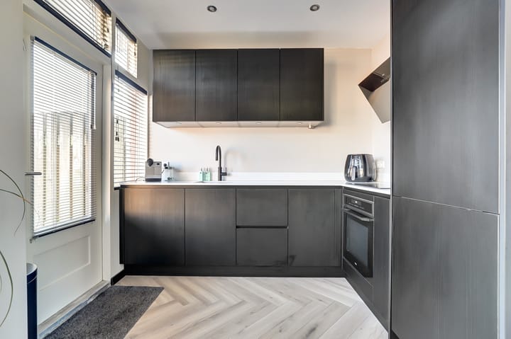 Photo 3 of Graaf Willemlaan 35