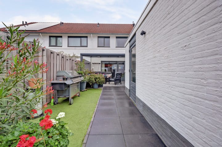 Foto 4 van Margrietstraat 89