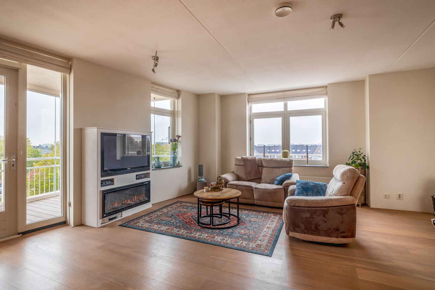 Foto 20 van Linie 58