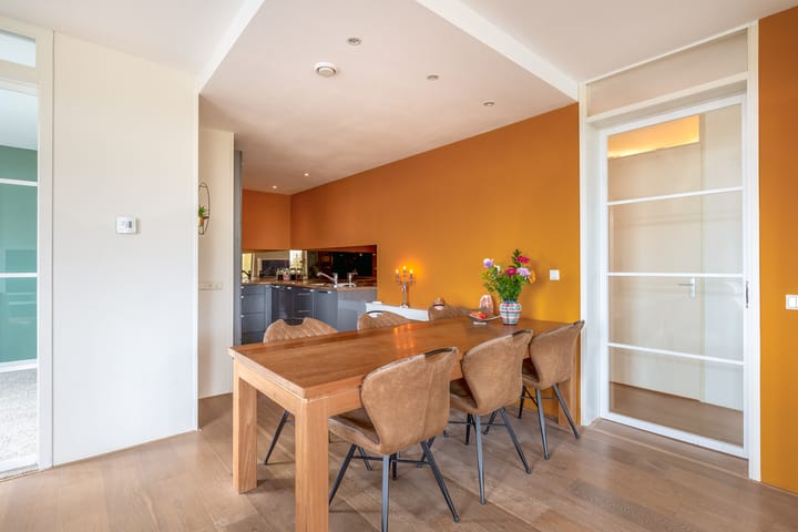 Foto 25 van Linie 58