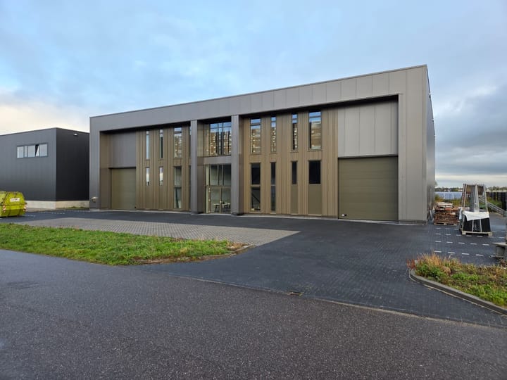Foxtrot 3, Heerhugowaard