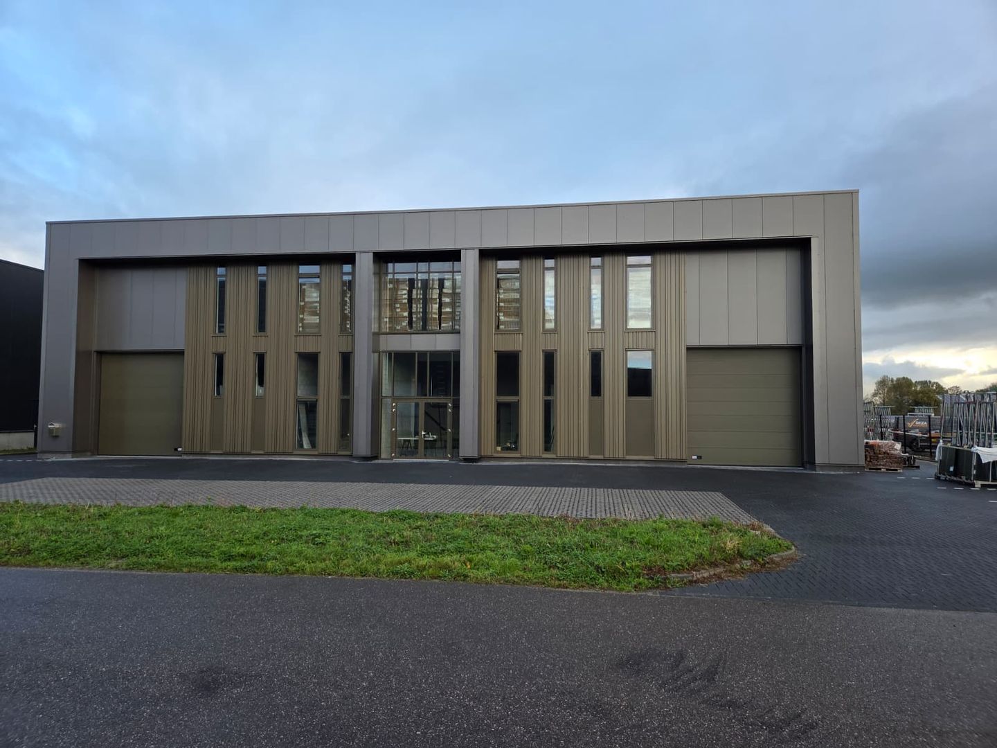 Bekijk foto 3 van Foxtrot 3