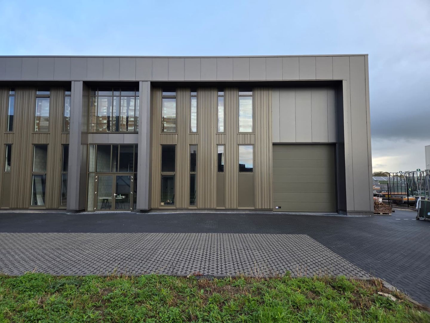 Bekijk foto 4 van Foxtrot 3