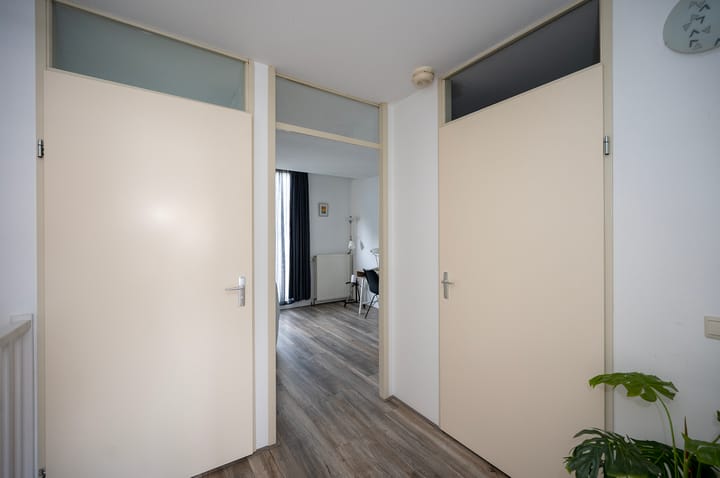 Photo 12 of Jan van Goyenstraat 104