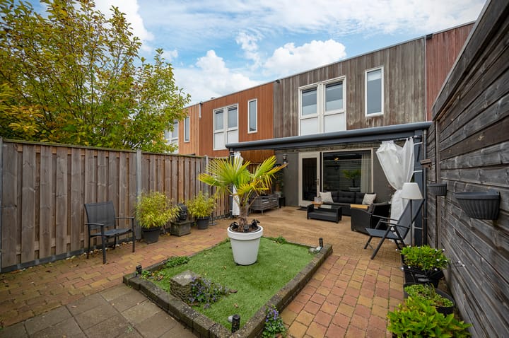 Photo 24 of Jan van Goyenstraat 104