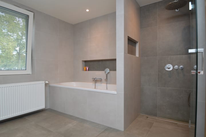 Photo 20 of Reusel 21