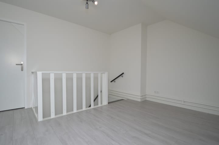 Photo 22 of Reusel 21