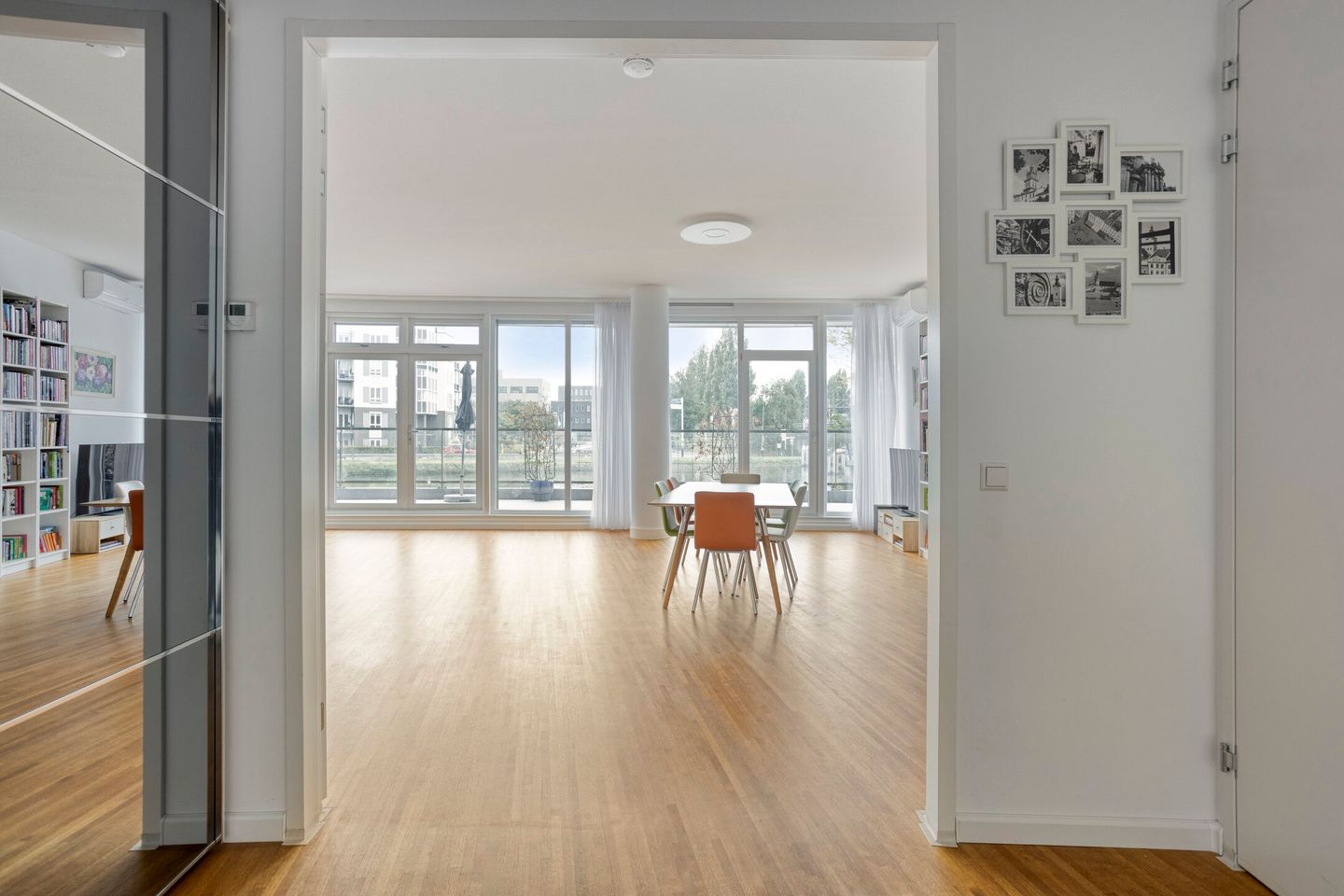 Foto 10 van Nassaukade 1-F003