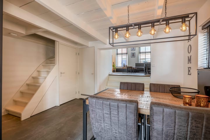 Foto 15 van Flierstraat 11