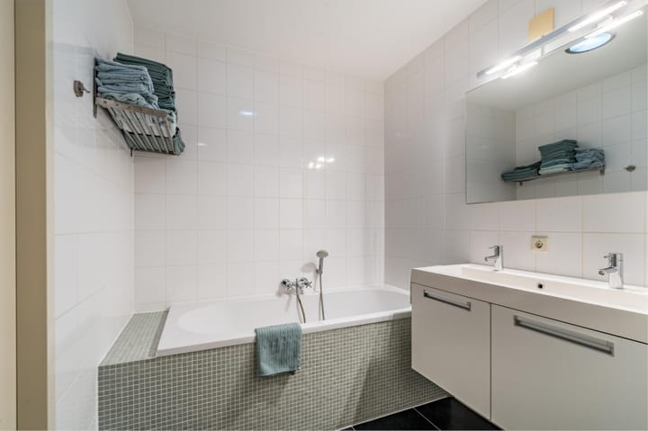 Photo 36 of Laan van Avant-Garde 132