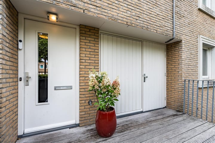 Photo 46 of Laan van Avant-Garde 132