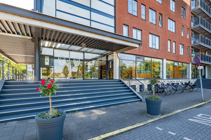 Foto 36 van Einsteindreef 53