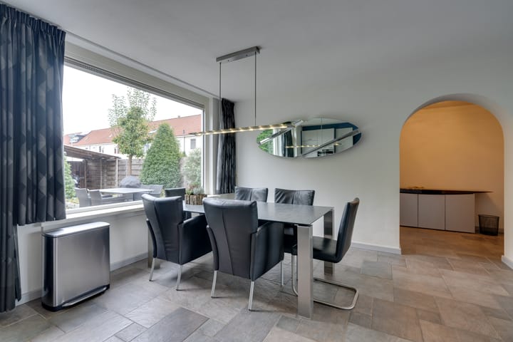 Photo 15 of Zeisstraat 14