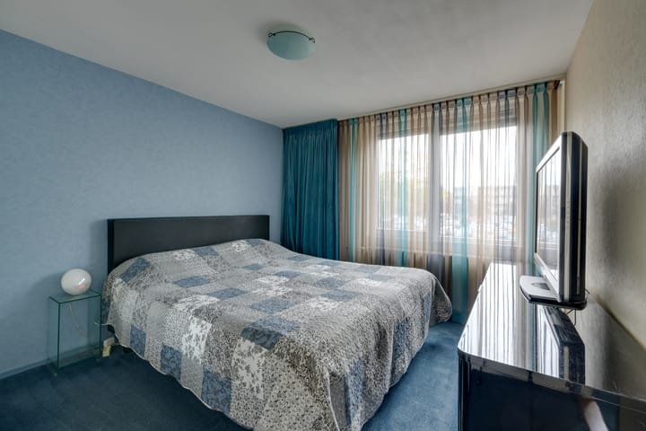 Photo 18 of Zeisstraat 14