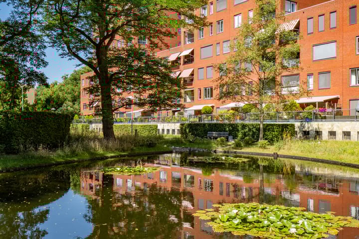 Foto 35 van Einsteindreef 53