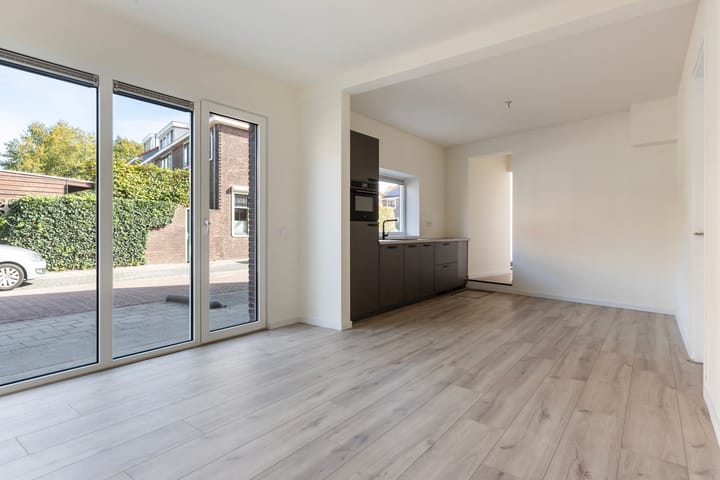 Foto 2 van Staringstraat 1-A