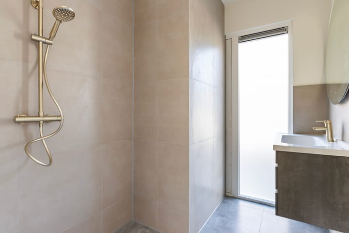 Foto 3 van Staringstraat 1-A