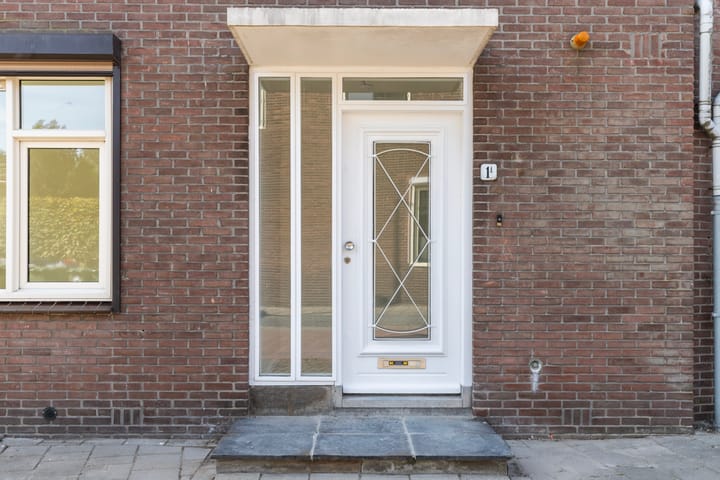 Foto 5 van Staringstraat 1-A