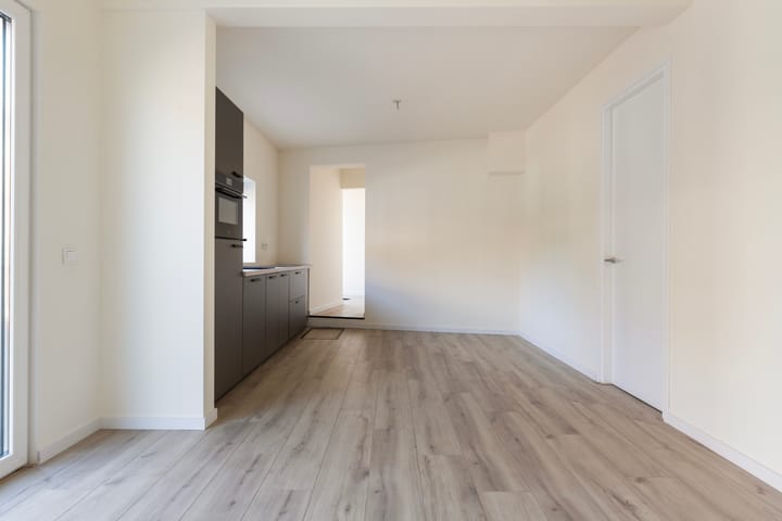 Foto 10 van Staringstraat 1-A