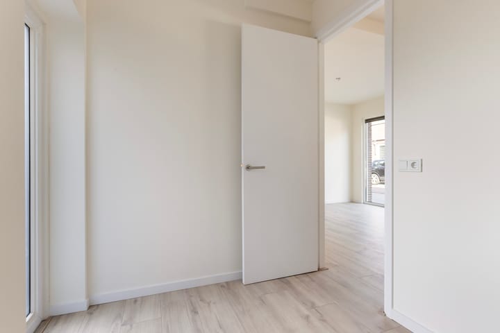 Foto 17 van Staringstraat 1-A