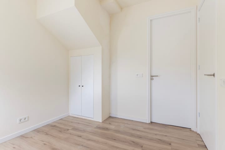 Foto 24 van Staringstraat 1-A