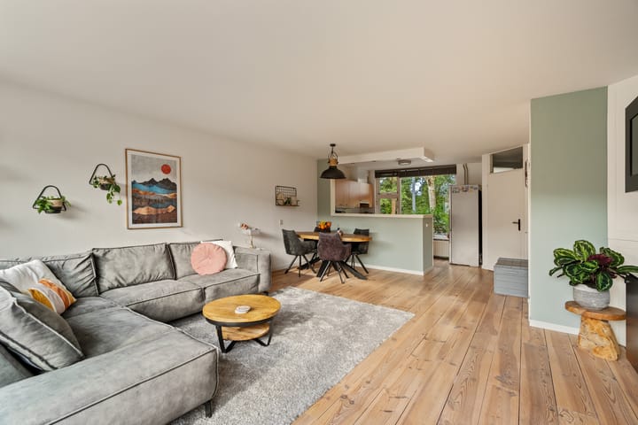 Photo 2 of Albert Rousselsingel 14