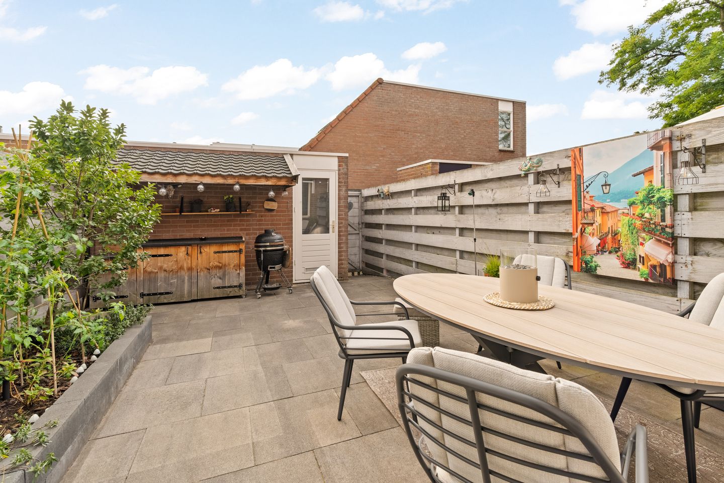 Foto 4 van Albert Rousselsingel 14