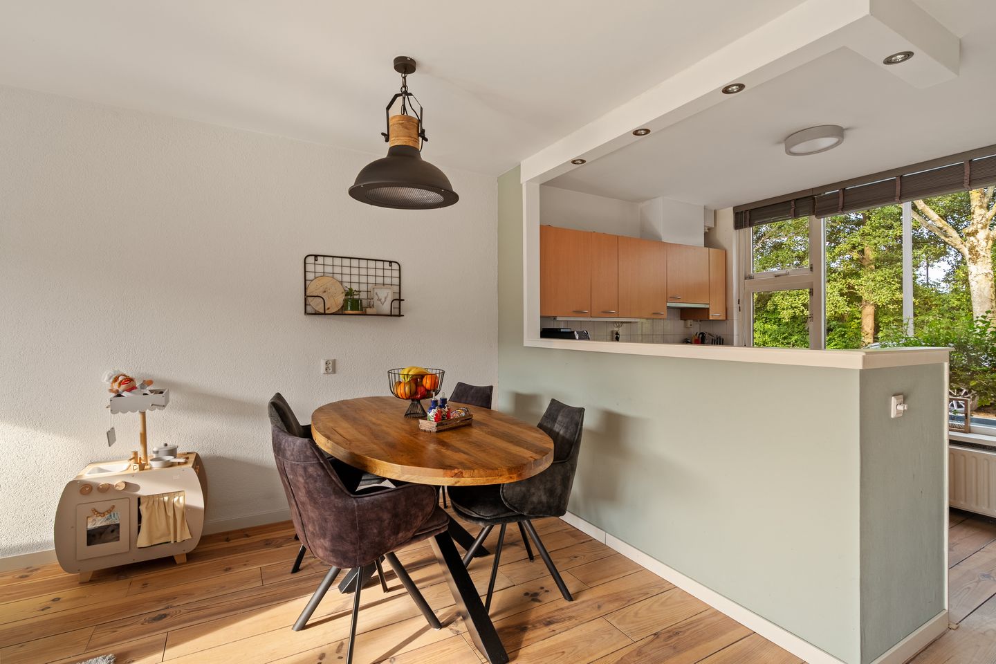 Foto 10 van Albert Rousselsingel 14