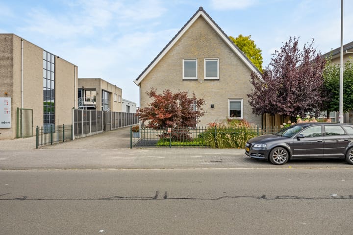 Foto 10 van Charles Petitweg 13