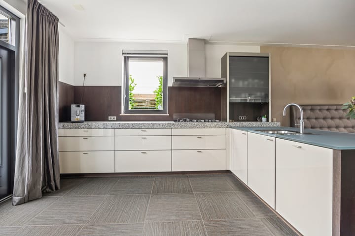 Foto 53 van Charles Petitweg 13