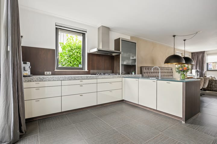 Foto 52 van Charles Petitweg 13