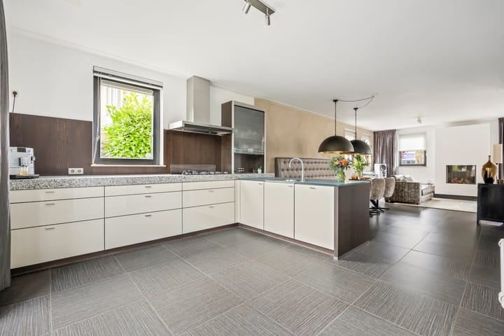 Foto 55 van Charles Petitweg 13