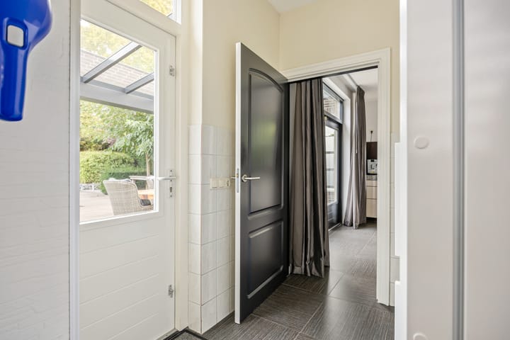 Foto 60 van Charles Petitweg 13